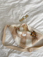 Sac banane mouton carreaux beige