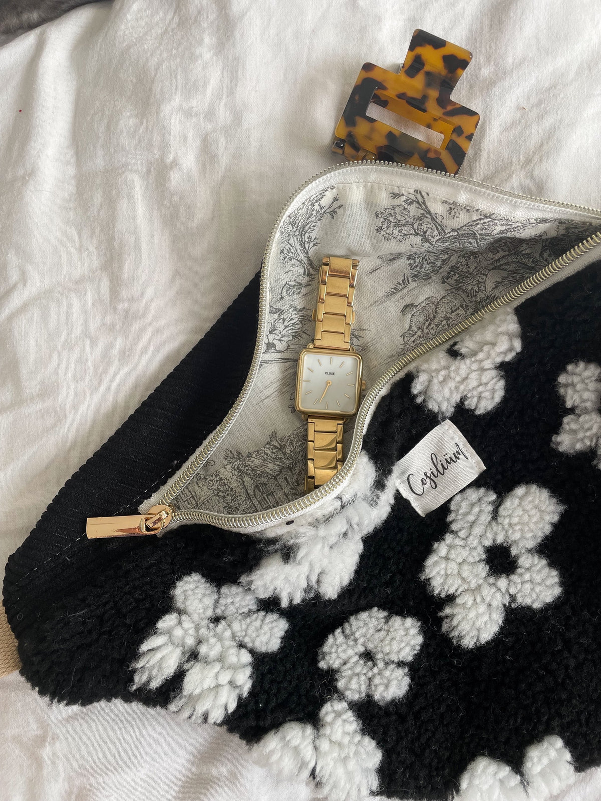 Sac banane mouton fleuri noir