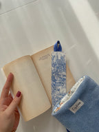 Housse de livre/liseuse et marque page PERSONALISEE
